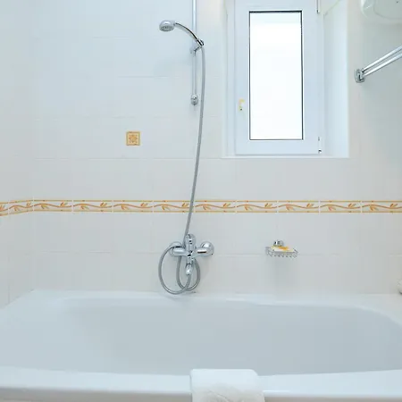 Ivana Apartment *